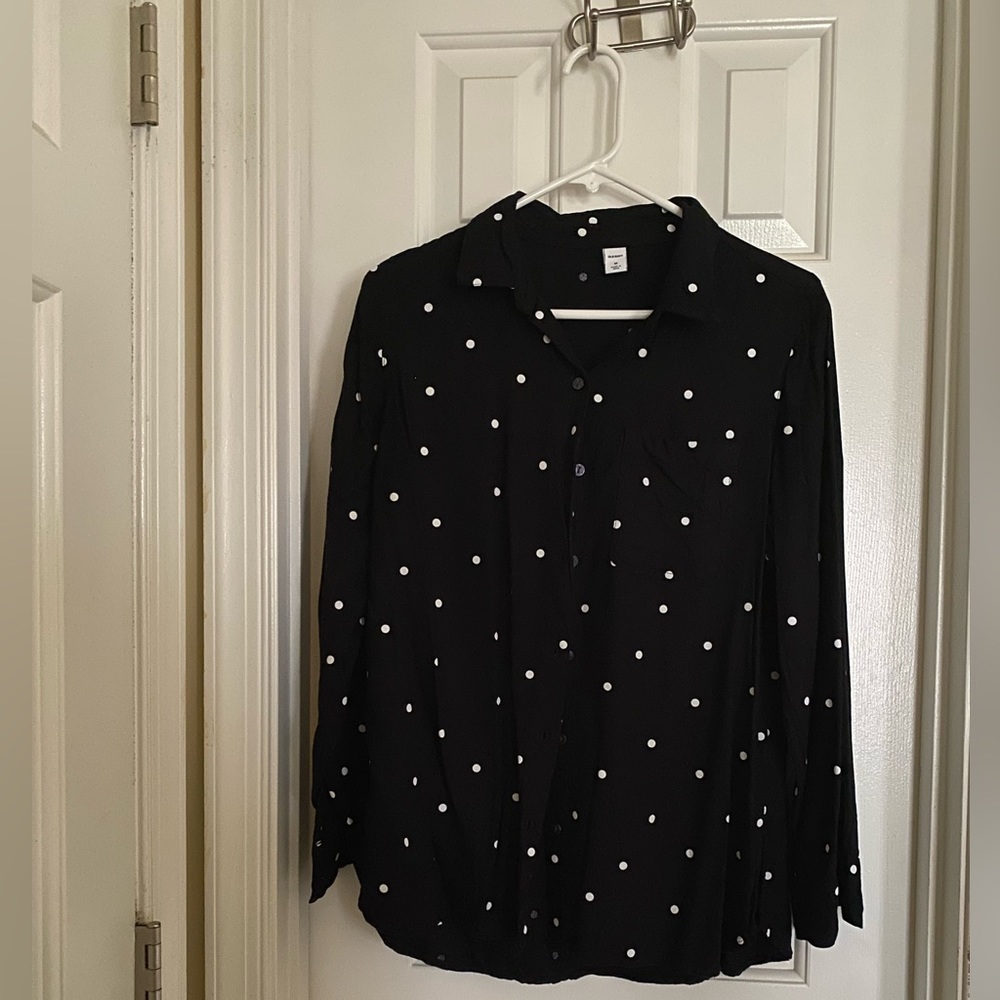 Old Navy (M) womens polka dot blouse